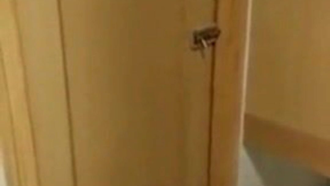 callgirls fucking Srilankan
