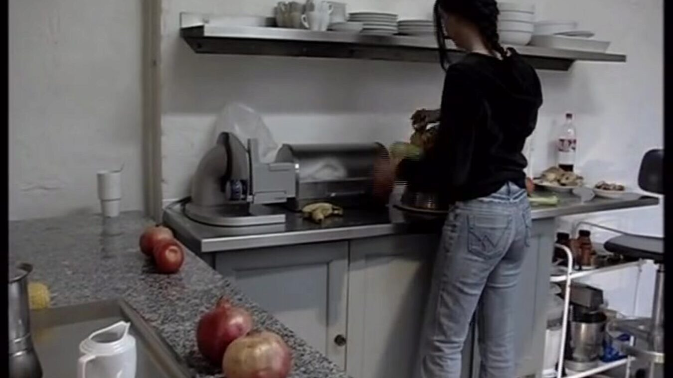 couper dans la cuisine