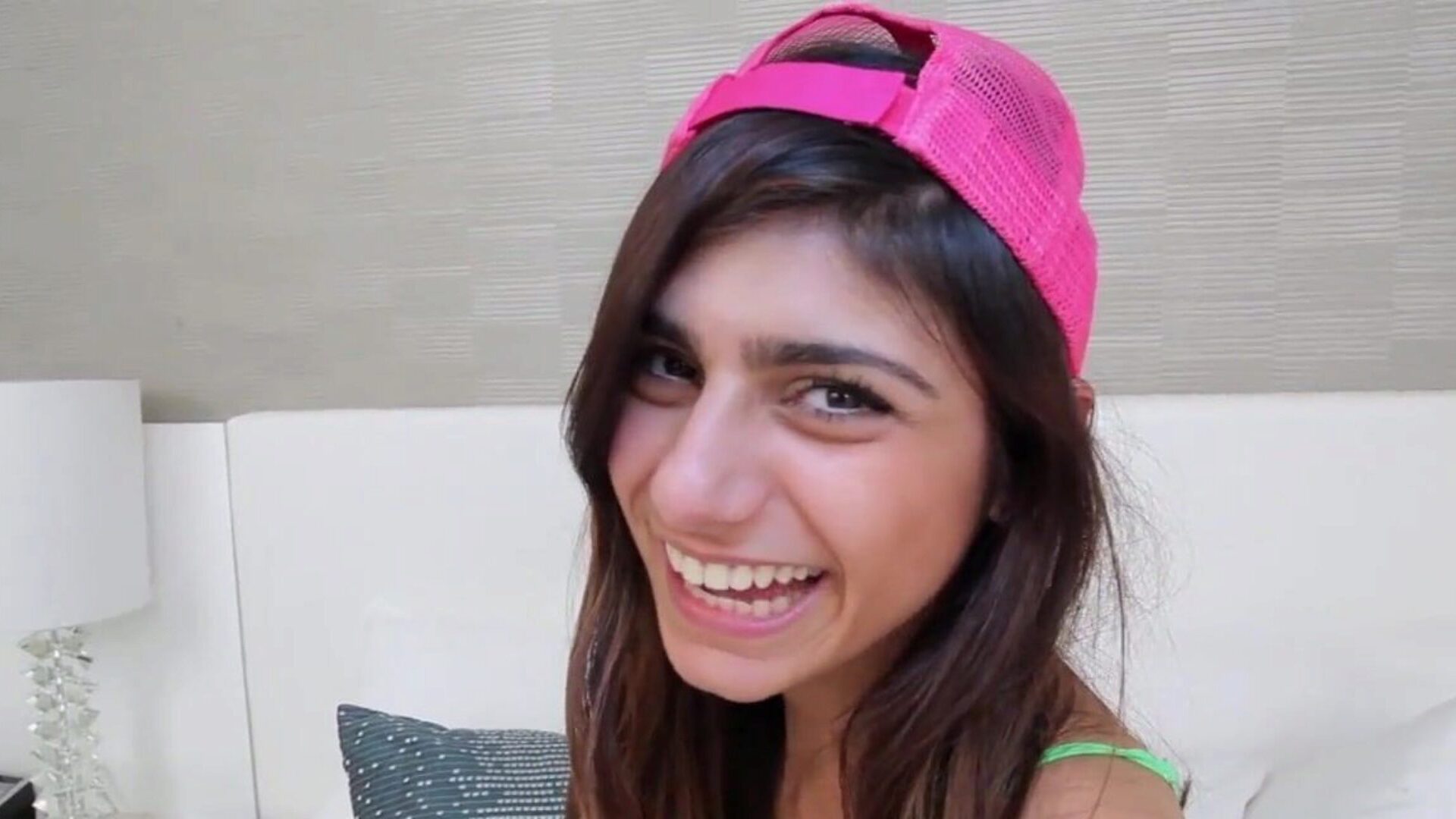 tittyattack - mia khalifa interracial fuck