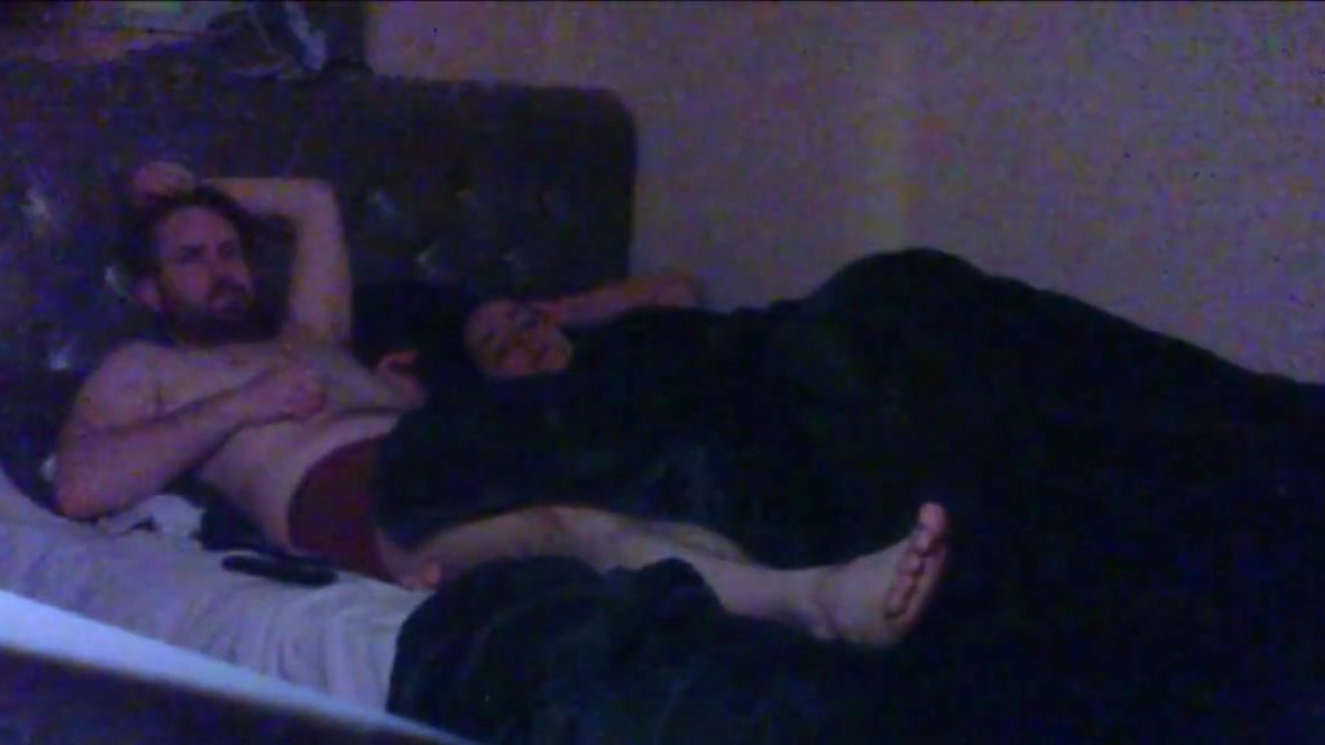 moi et la femme une autre webcam cachée