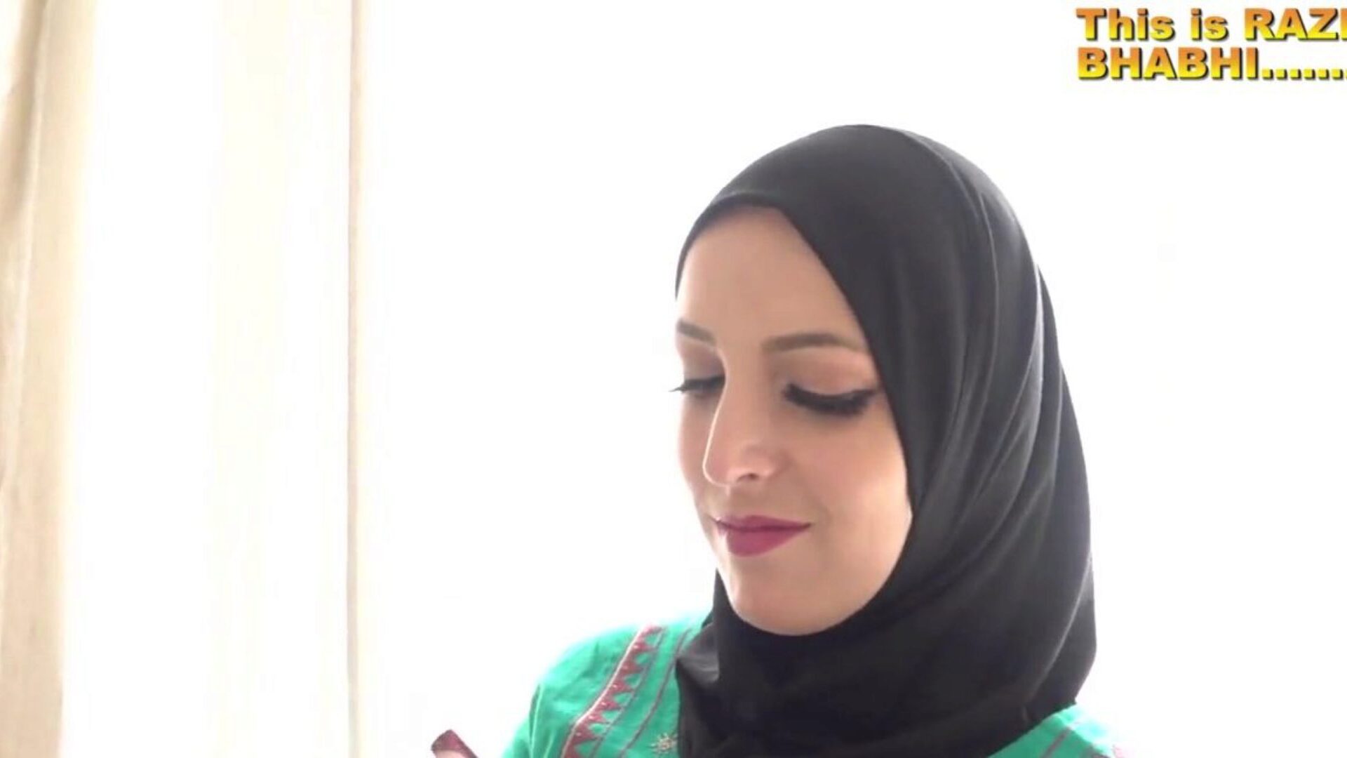 une adolescente musulmane en burka suce la bite de son frère et acquiert une montre teen musulmane en burka suce la bite de son frère et acquiert une scène de film baisée sur xhamster - la collection ultime de scènes de film porno hd indiennes arabes gratuites